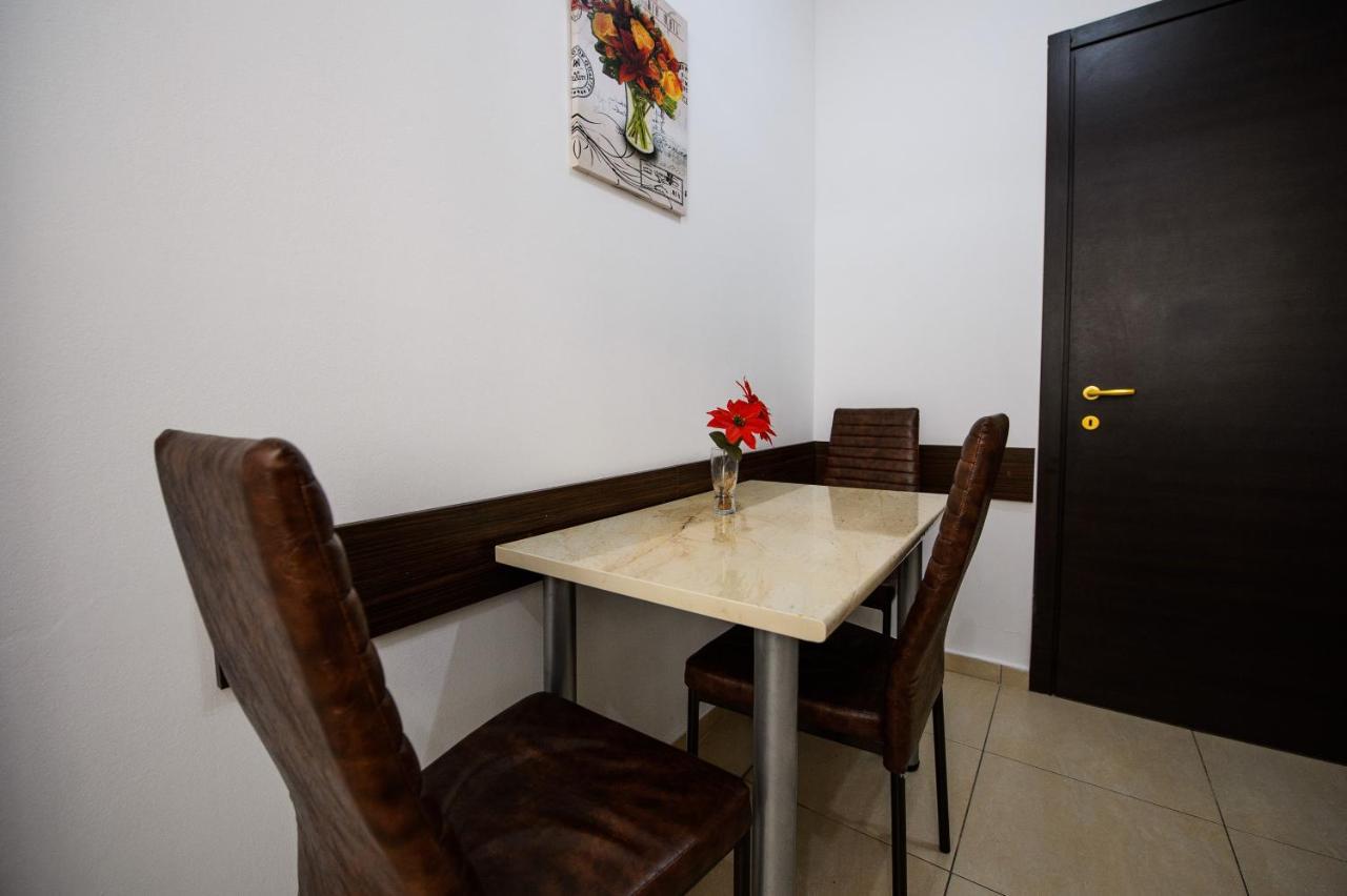 Summerland Relax Apartments Мамая Экстерьер фото